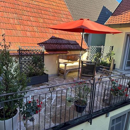 Vinopresso Gmbh - Cafe Roemer Prichsenstadt Kültér fotó