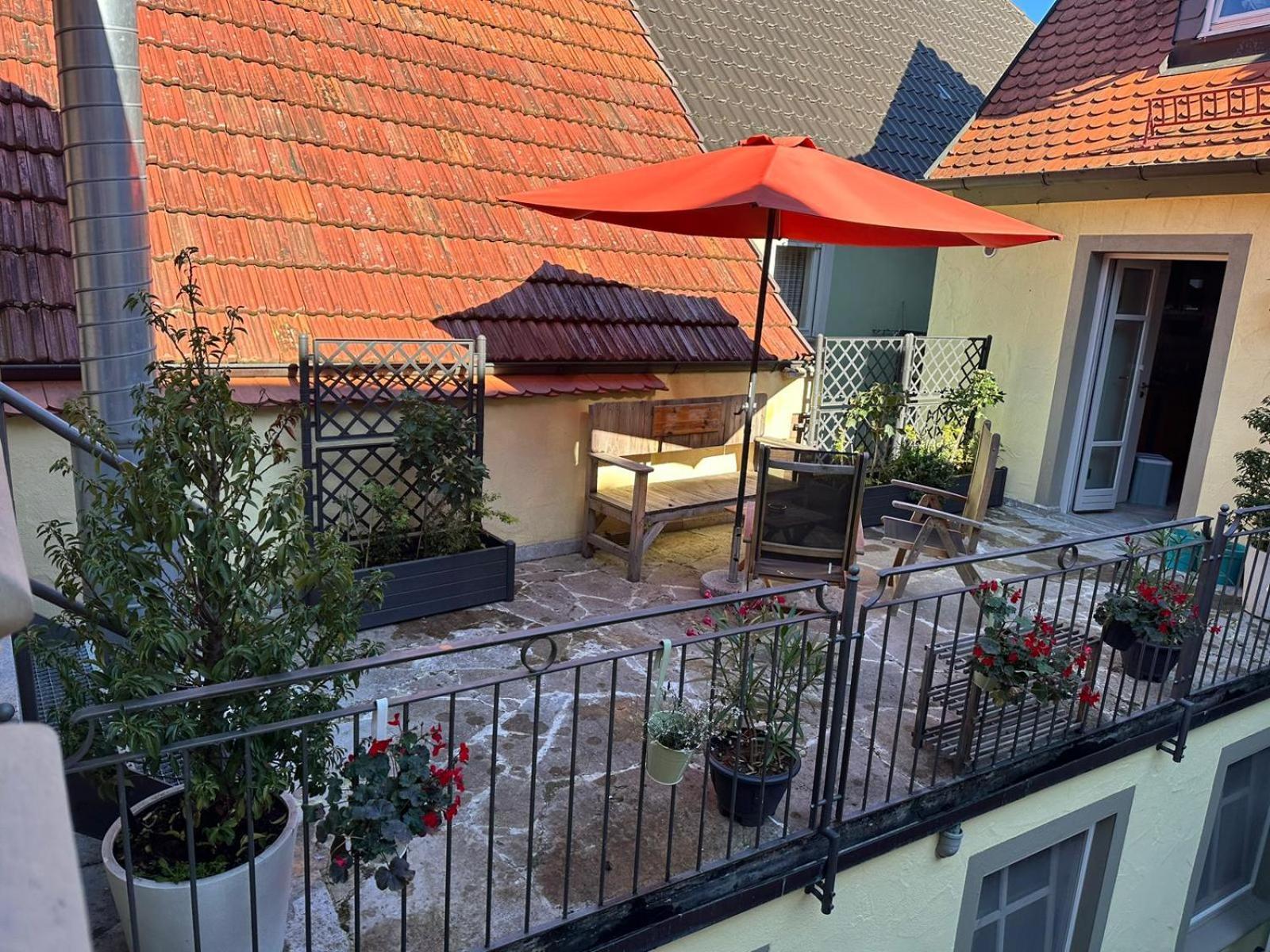 Vinopresso Gmbh - Cafe Roemer Prichsenstadt Kültér fotó